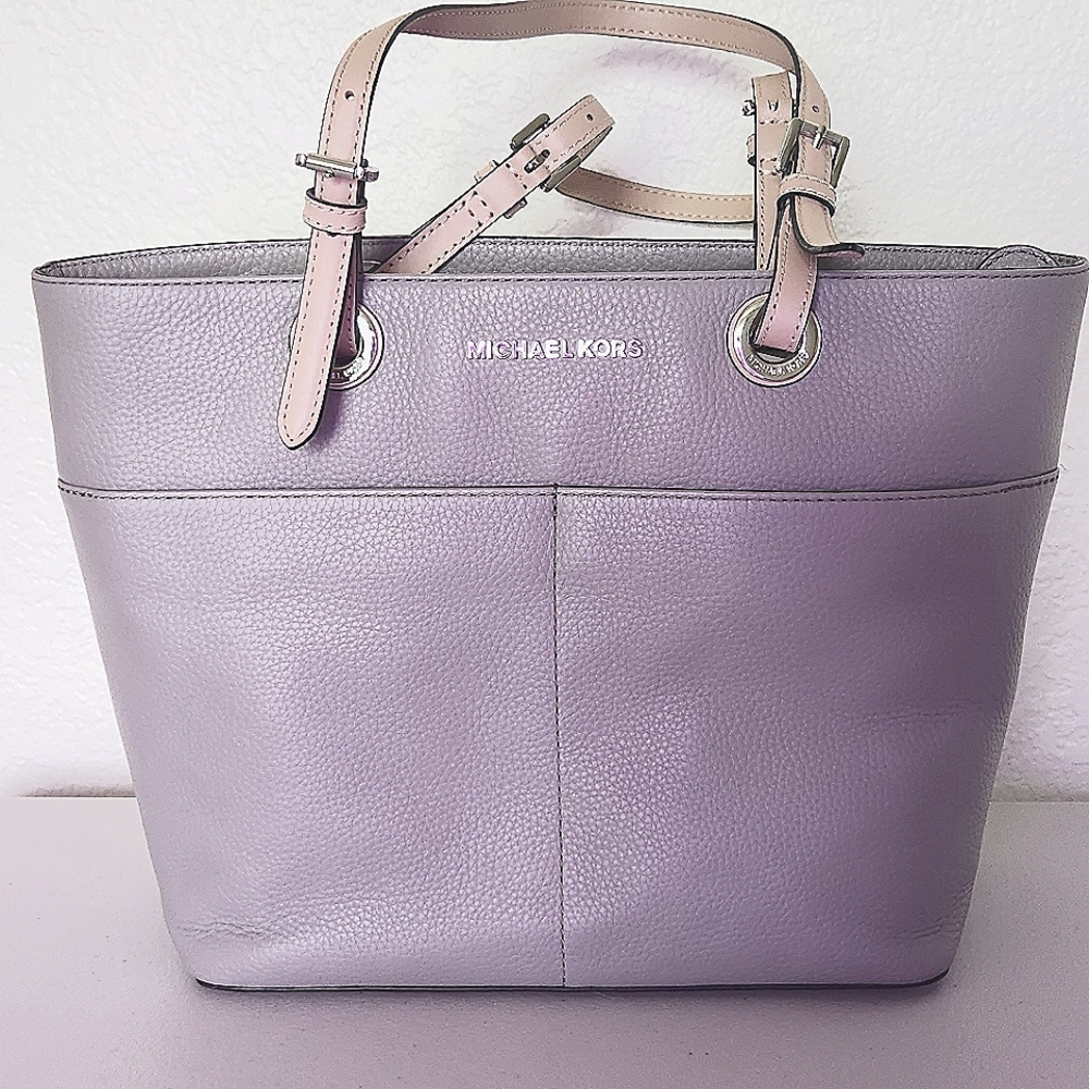 Michael Kors purse, leather, medium sized, gray, tan